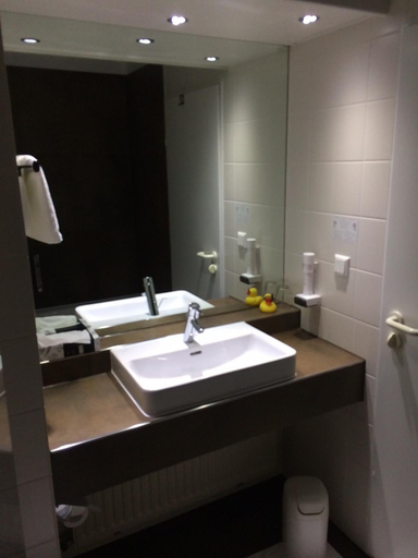 Bathroom 4, Hotel Schober, Ludwigsburg