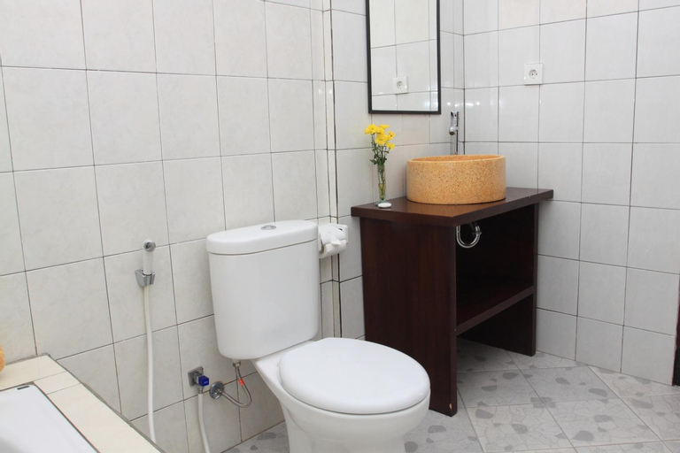 Bathroom 4