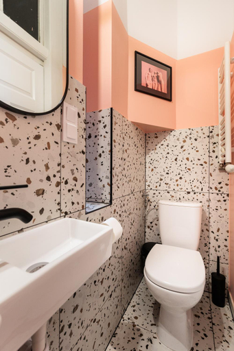 Bathroom, Krupnicza Modern Old Town Apartments - by Upstairs, Kraków City