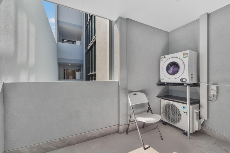 Others 4, Brand New Furnished Studios, Sydney