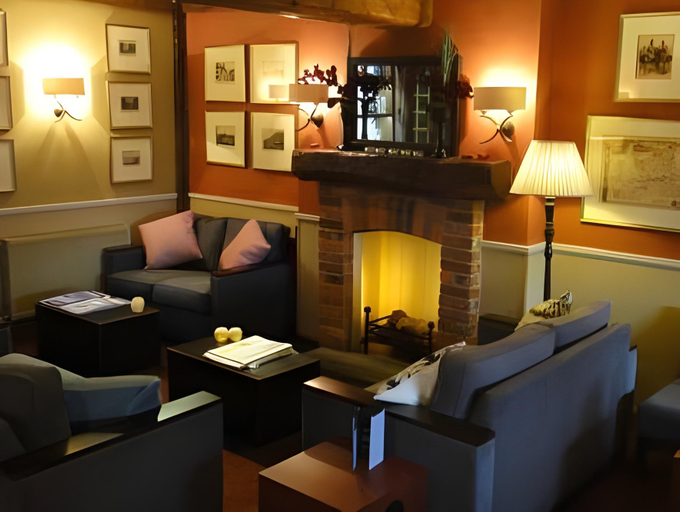 Public Area 3, The Bell Inn Hotel, Hampshire