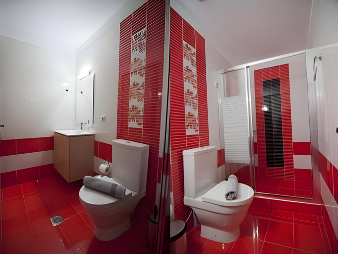 Bathroom 3, Riviera Perdika Hotel, Epirus