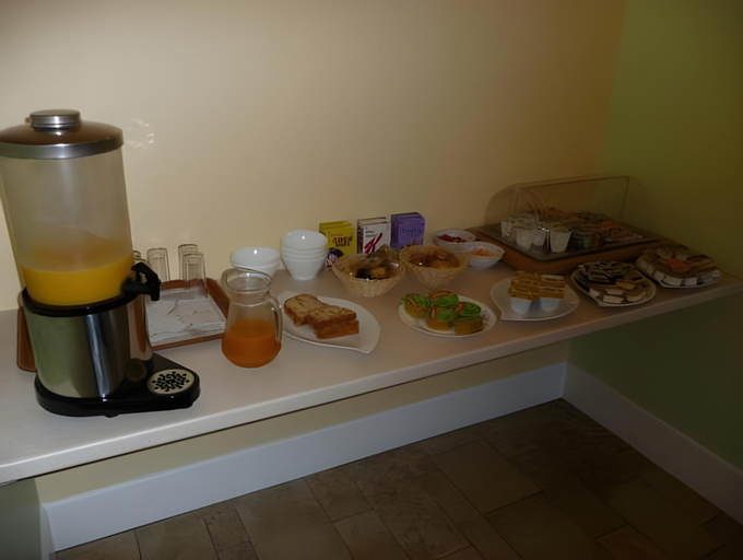 Food & Drinks 5, Hotel du Haut Marais, Eure