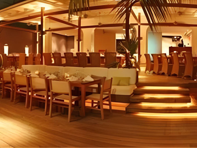 Food & Drinks 3, Holland House Beach Hotel