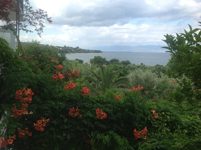 Others 4, Villa Sofia, Peloponnese