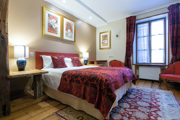 Bedroom 4, Hotel Les Deux Chevres Gevrey-Chambertin, Côte-d'Or