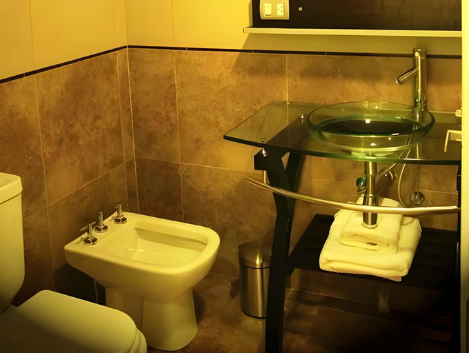 Bathroom 4, Hotel Aire de Patagonia, Güer Aike