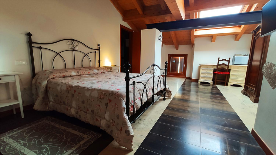 Bedroom, Mulino Delle Valli, Verona