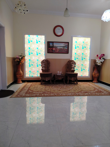 Others 3, Hotel Copacabana, Hazara