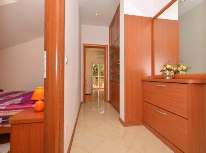 Others 5, Bright Kaštela Apartment With Balcony and Private Parking, Kaštela