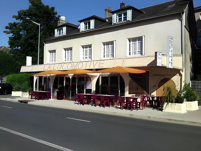 La Locomotive, Indre