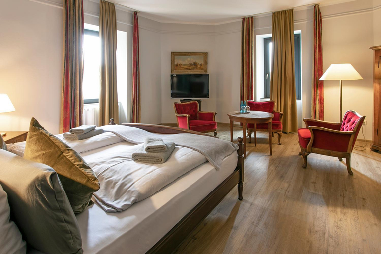 Bedroom 3, Schlosshotel & Dependance-Himmelreich Braunfels, Lahn-Dill-Kreis