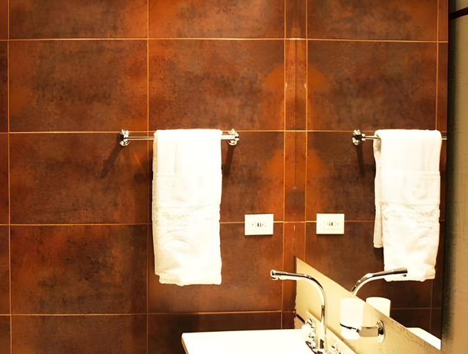 Bathroom 4, Hotel Santafe Real, Santafé de Bogotá