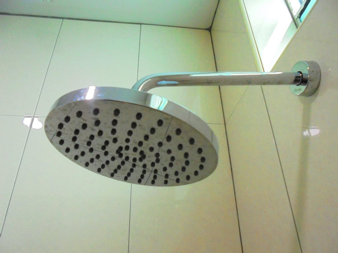 Bathroom 8
