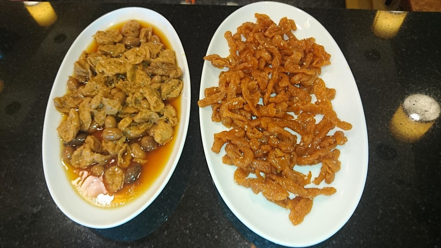 Food & Drinks 16