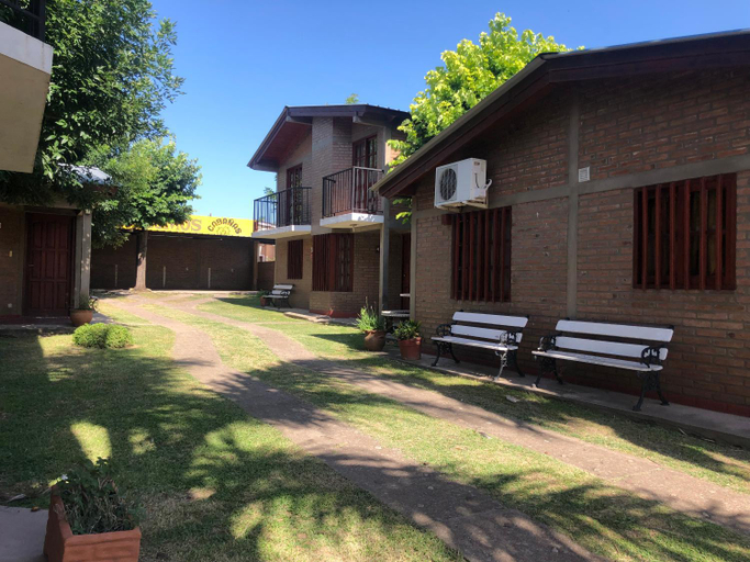 Others 4, Cabanas Los Aromos, Calamuchita