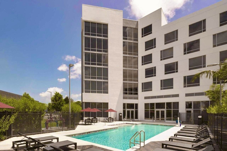 Sport & Beauty 5, Kompose Boutique Hotel Miami Airport, Miami-Dade