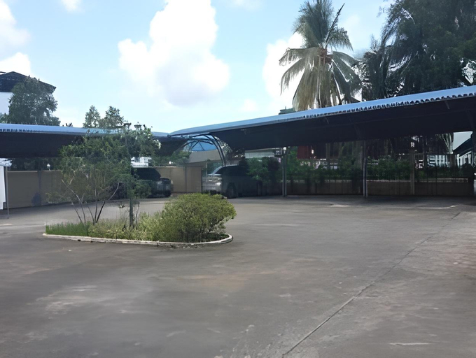Ritzy House Hotel, Muang Chumphon