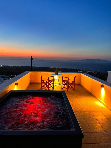 Sport & Beauty 4, Sunset Paradise Oia, South Aegean