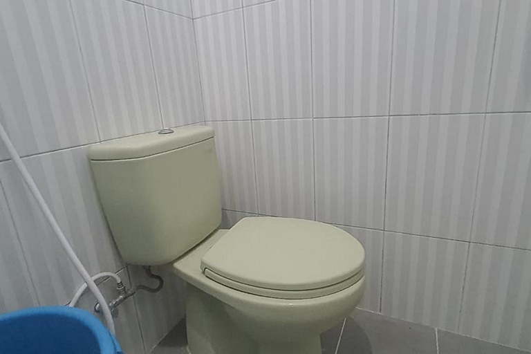 Bathroom 7