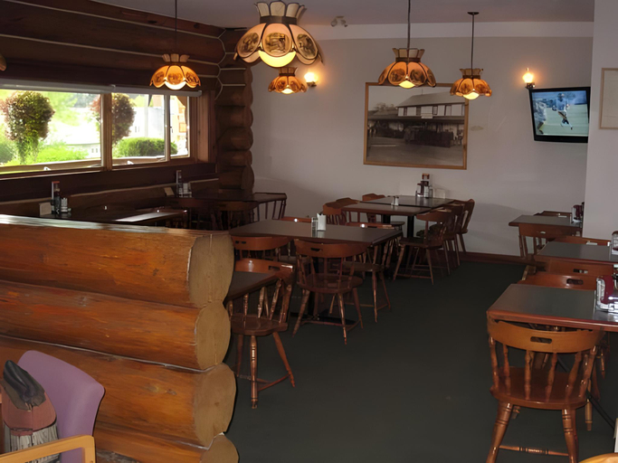 Food & Drinks 5, Cariboo Lodge, Thompson-Nicola