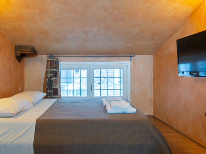 Bedroom 1, Bea Ducale, Pavia