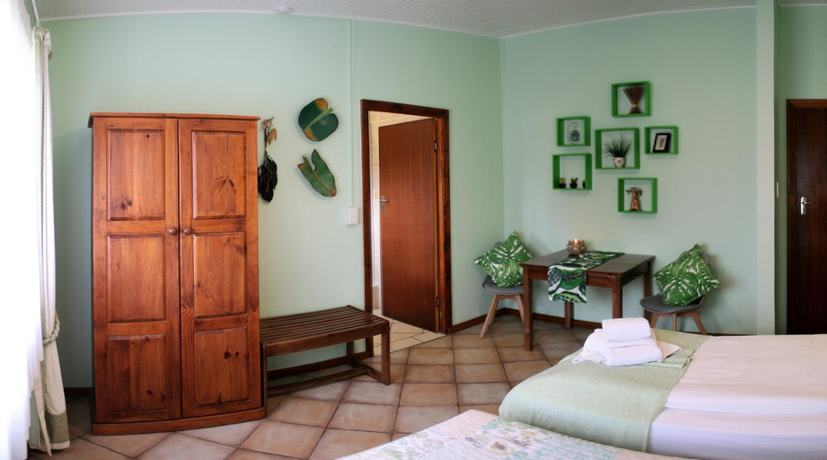 Bedroom 3, Avenues Guesthouse, Eden