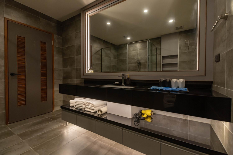 Bathroom 6