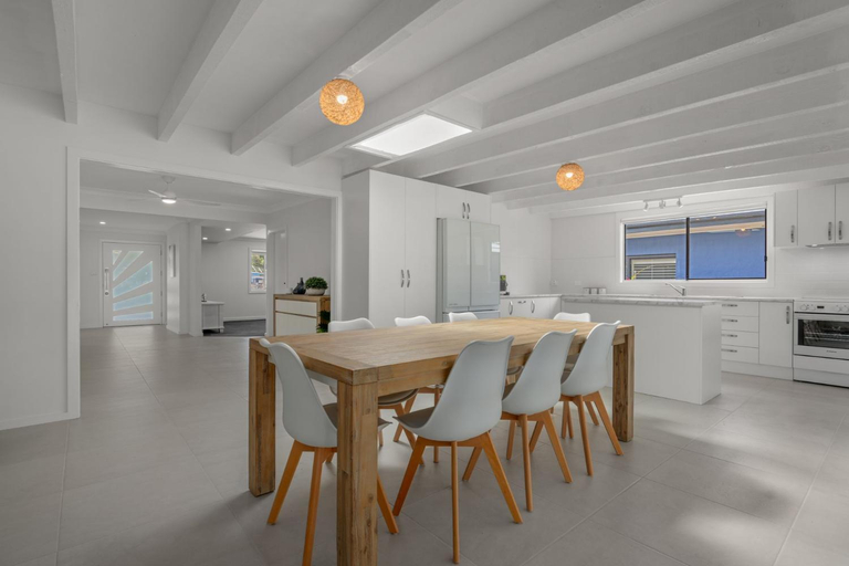 Dining Room 8