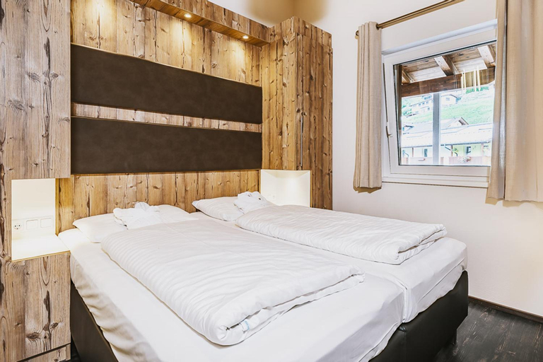 Bedroom 11