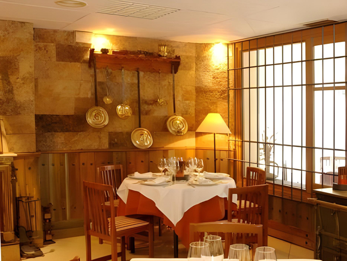Food & Drinks 5, Hotel Rio Piedra, Zaragoza