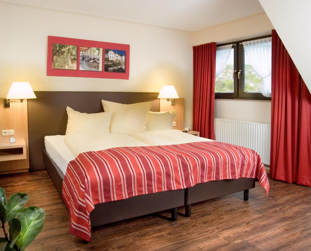 Bedroom 8