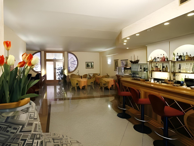 Others 4, Moody smart & comfy Hotel, Arezzo