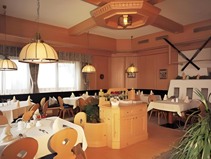 Food & Drinks 4, Hotel Backelar Wirt Superior Otztal Inside Sommer Card Partner, Imst