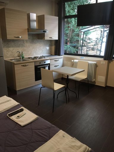 Dining Room 16