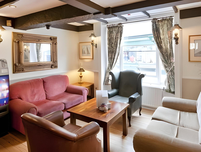 Public Area 2, Fountain Inn by Greene King Inns, Isle of Wight