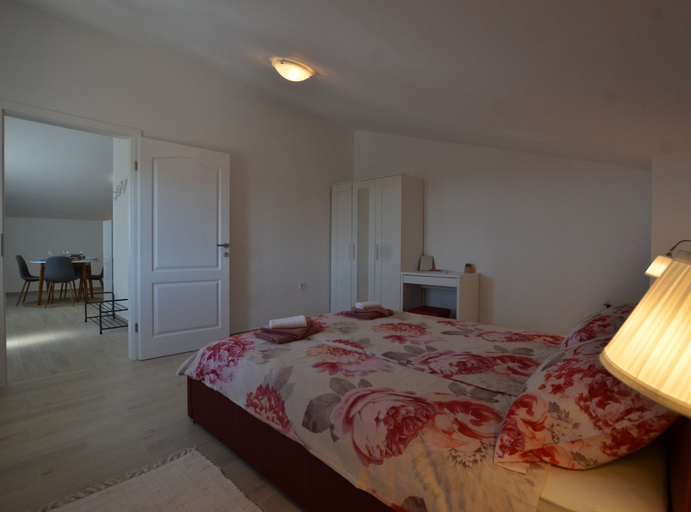 Bedroom 2, Lush and Sweet Escape Apartments, Rovinj