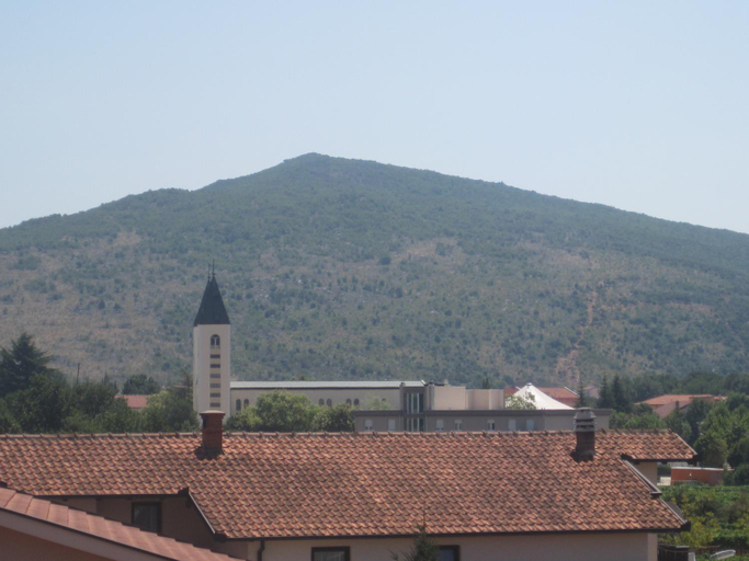 Others 4, Sobe Ivan-Popic, Herzegovina-Neretva