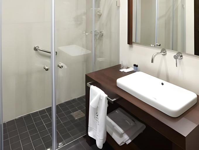 Bathroom 5, Granda Hotel, Asturias