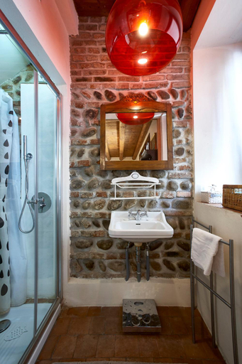 Bathroom 6