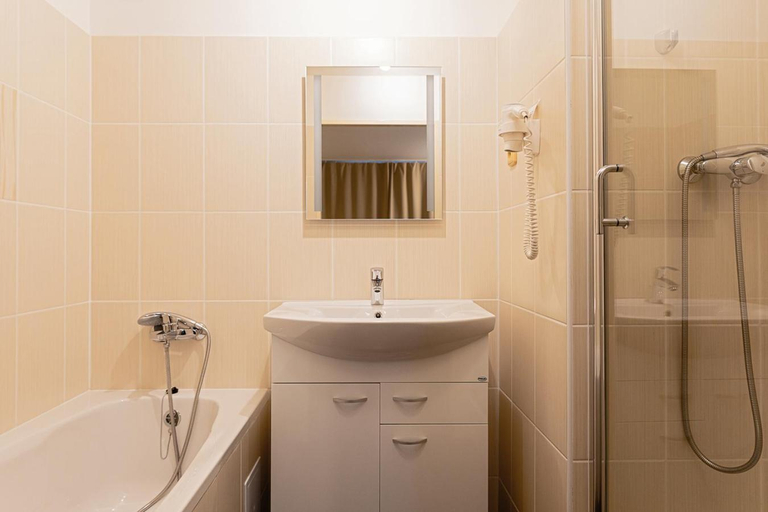 Bathroom 3, Hotel Slezan, Bruntál