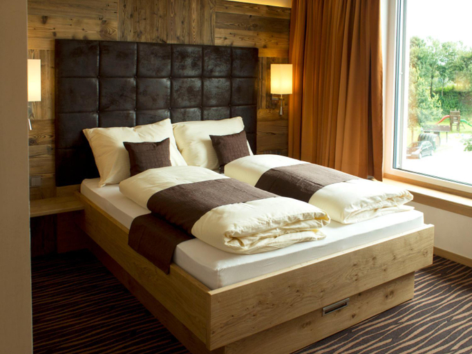 Bedroom 3, Alpenflair Hotel, Ostallgäu
