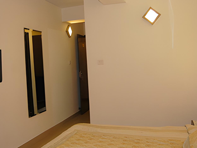 Others 1, Hotel Vaikunth, Shimla
