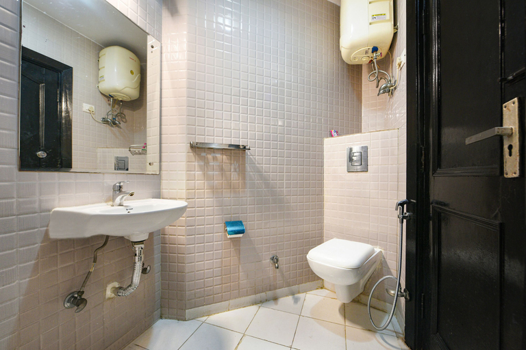 Bathroom, Hotel Heritage, Delhi