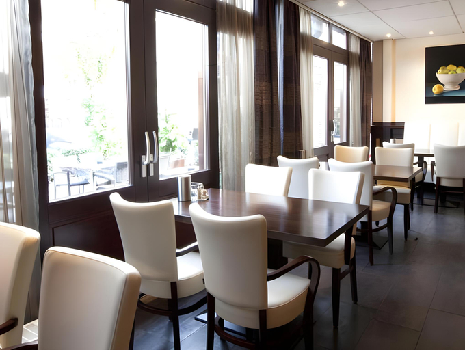 Food & Drinks 4, Hotel de Ploeg, Wisch