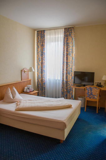 Bedroom 26