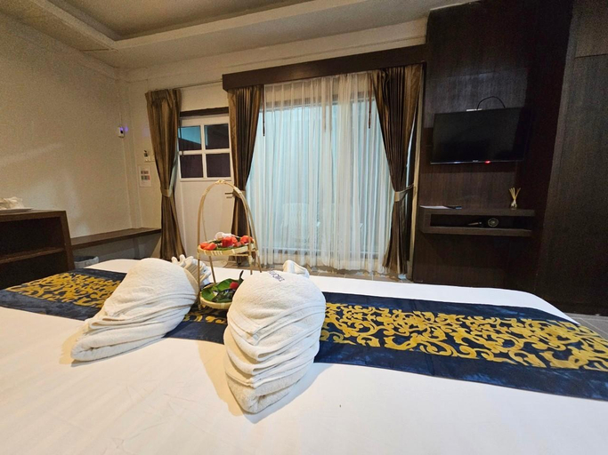 Bedroom 9