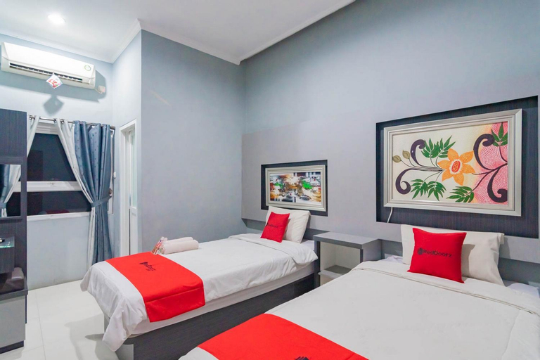 Bedroom 12