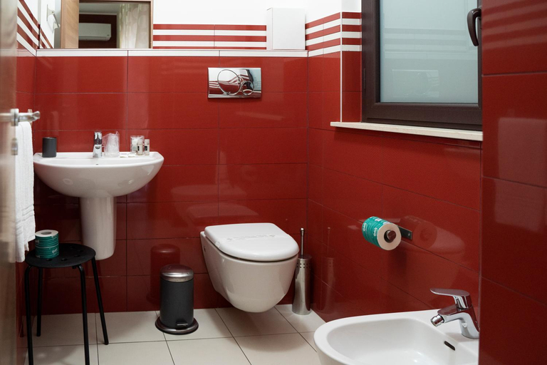 Bathroom 2, La Dimora Dei Mori, Catania