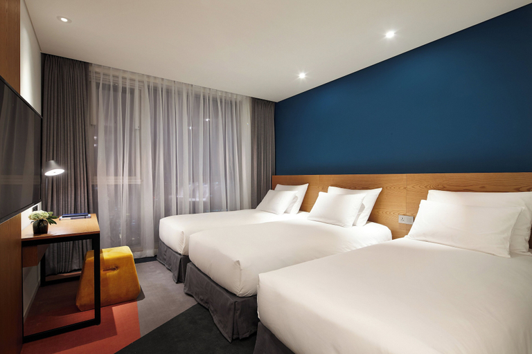 Bedroom 3, L7 HONGDAE by LOTTE HOTELS, Mapo